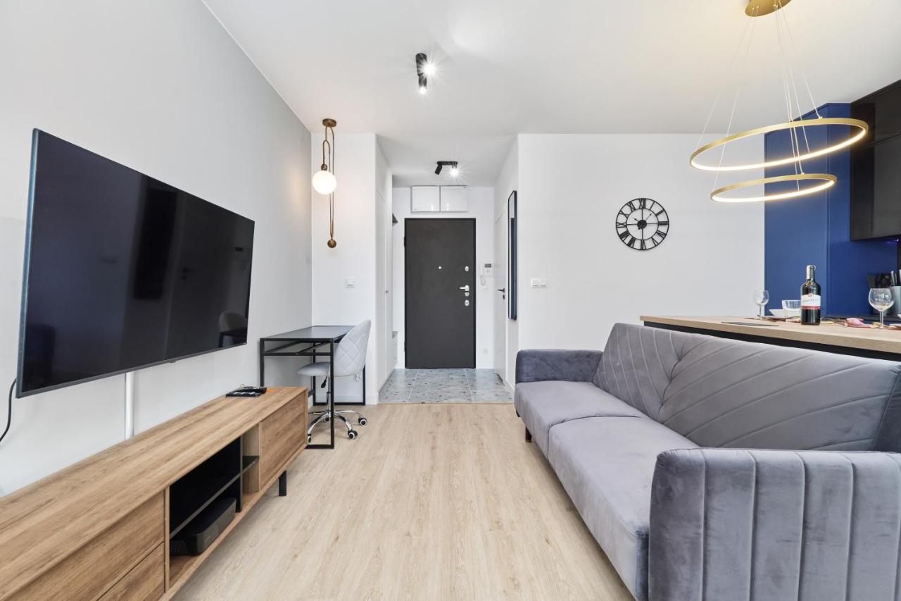 Luxurious Apartments Ksiecia Witolda By Noclegi Renters Wroclaw Exterior photo